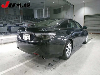TOYOTA MARK X 2019