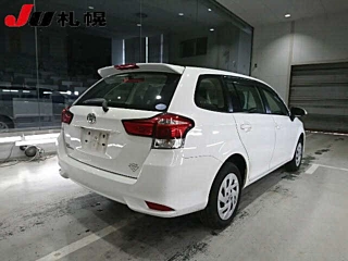 TOYOTA COROLLA FIELDER 2018