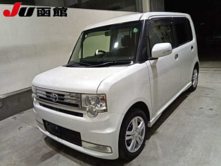 TOYOTA PIXIS SPACE 2014