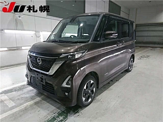 NISSAN ROOX 2022