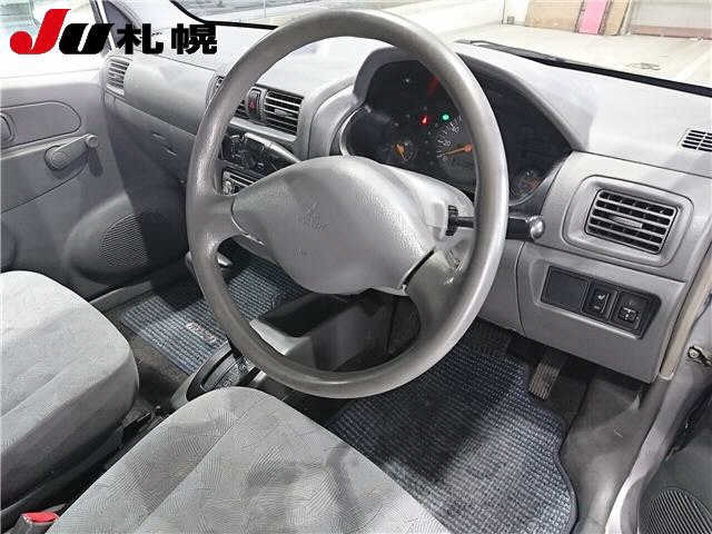 MITSUBISHI MINICA 2008