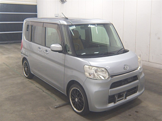 DAIHATSU TANTO 2013