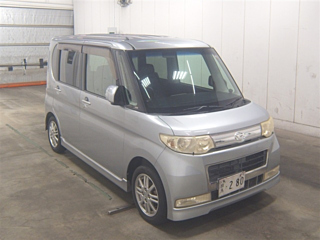DAIHATSU TANTO 2010
