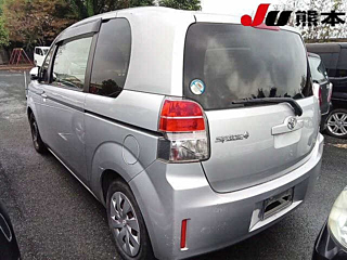 TOYOTA SPADE 2012
