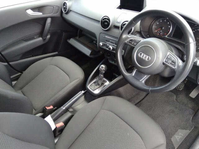 AUDI A1 2016