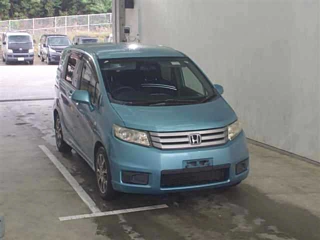 HONDA FREED 2010