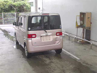 DAIHATSU TANTO 2013