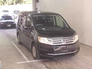 HONDA STEP WAGON 2013