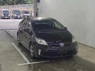 TOYOTA PRIUS 2014