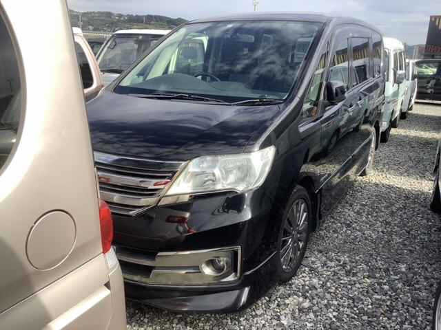 NISSAN SERENA 2013