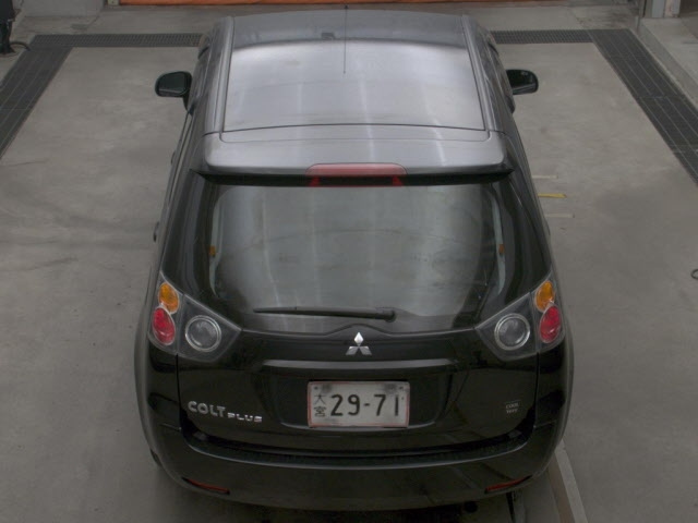MITSUBISHI COLT PLUS 2011