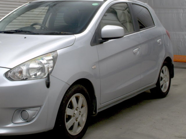 MITSUBISHI MIRAGE 2012