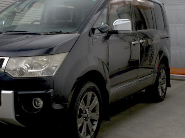 MITSUBISHI DELICA D5 2008