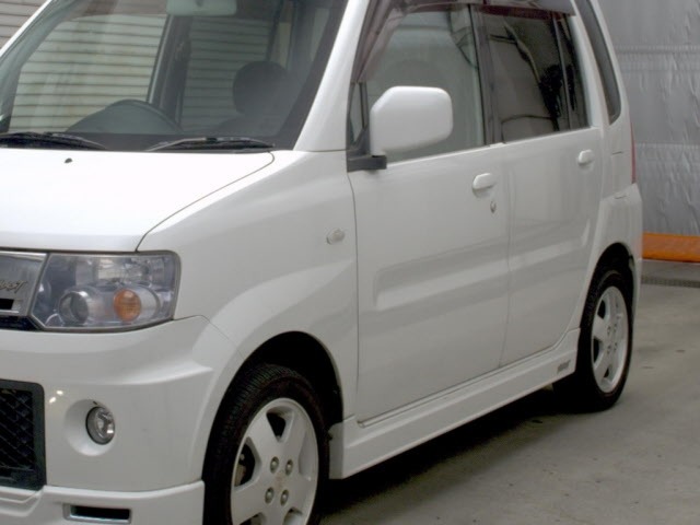 MITSUBISHI TOPPO 2008