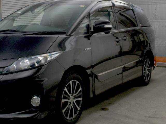 TOYOTA ESTIMA HYBRID 2015