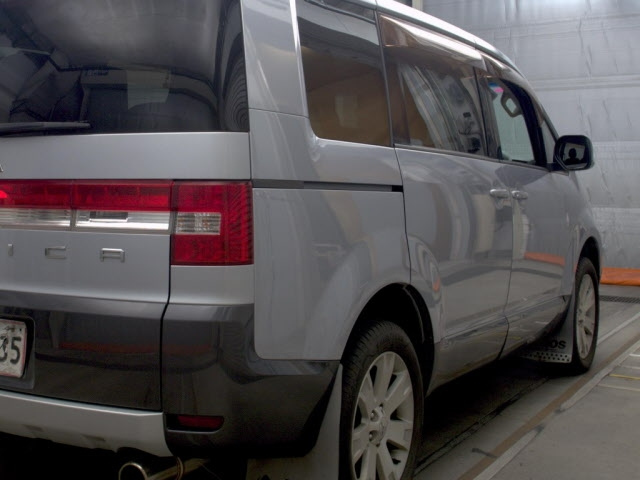 MITSUBISHI DELICA D5 2008