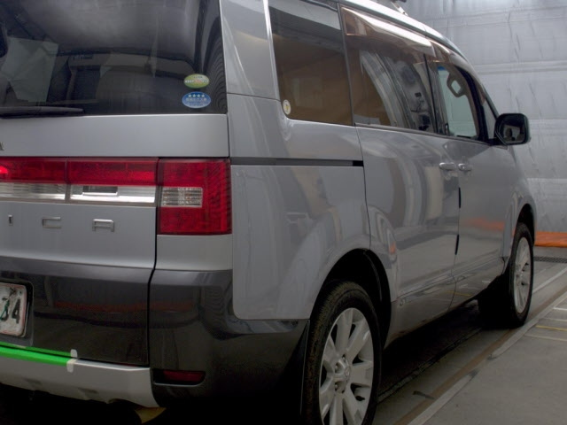 MITSUBISHI DELICA D5 2008