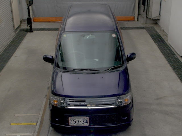 MITSUBISHI TOPPO 2010