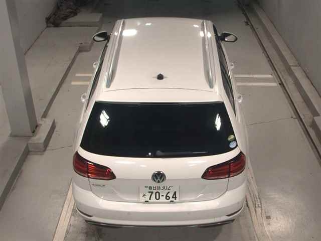 VOLKSWAGEN GOLF VARIANT 2020