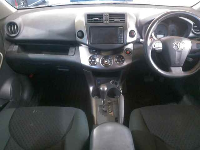 TOYOTA VANGUARD 2010