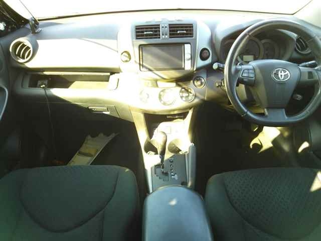 TOYOTA VANGUARD 2011