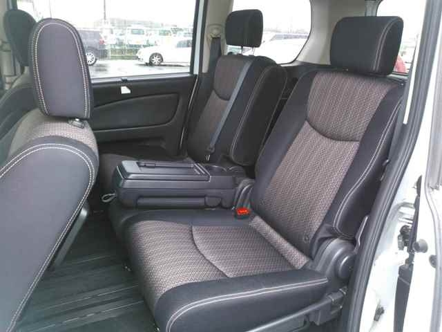 NISSAN SERENA 2014