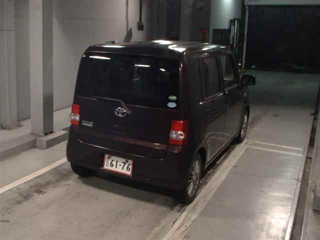 TOYOTA PIXIS SPACE 2015