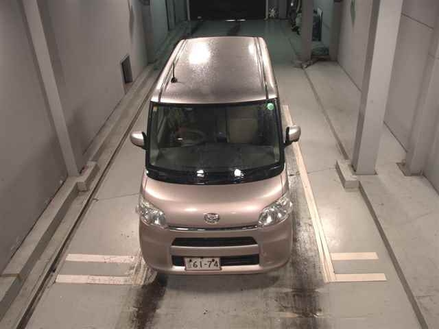DAIHATSU TANTO 2014