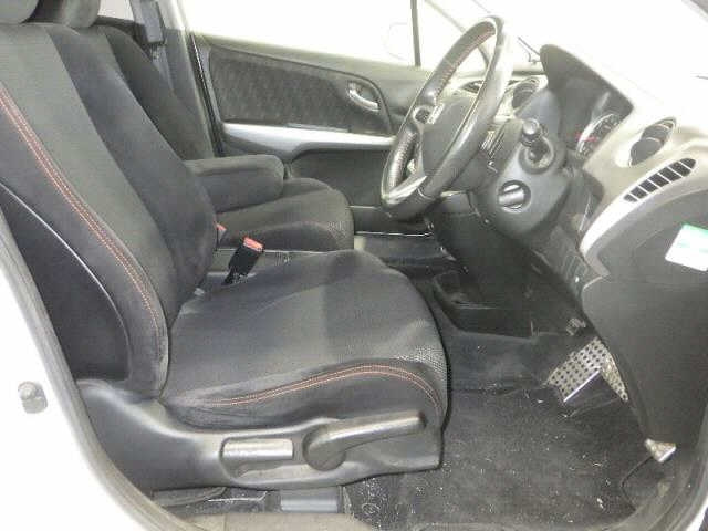 HONDA STREAM 2009
