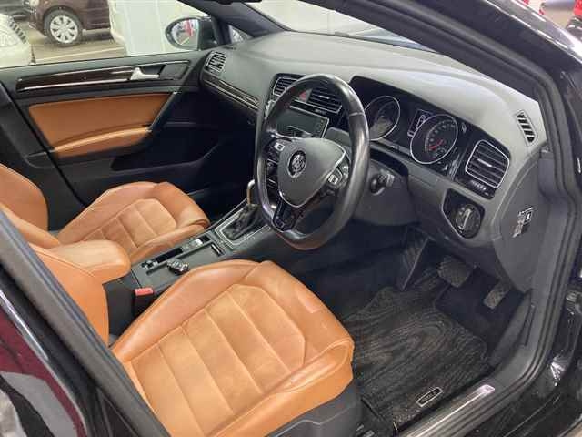 VOLKSWAGEN GOLF 2014