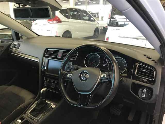 VOLKSWAGEN GOLF VARIANT 2015