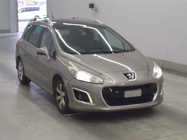 PEUGEOT 308 2013