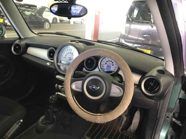 BMW MINI 2009