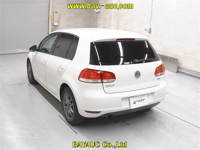 VOLKSWAGEN GOLF 2011