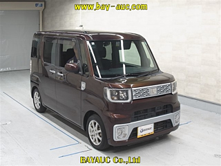 DAIHATSU WAKE 2015