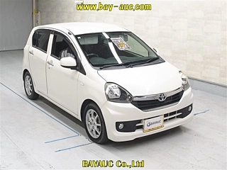 TOYOTA PIXIS EPOCH 2015