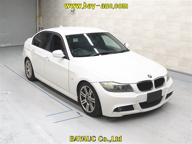 BMW 3 SERIES 2010