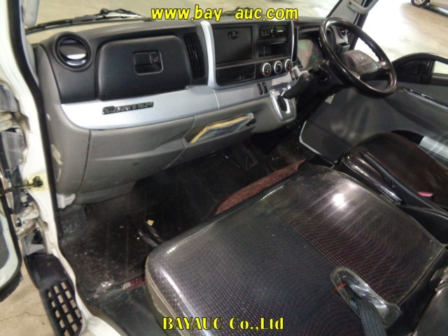 MITSUBISHI CANTER 2018