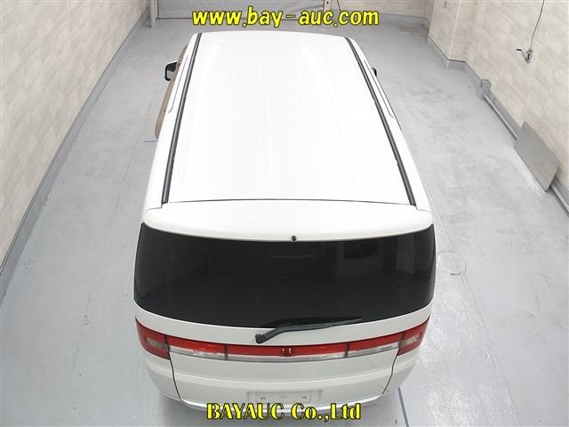 MITSUBISHI DELICA D5 2011