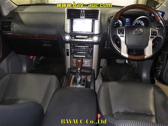 TOYOTA LAND CRUISER PRADO 2012