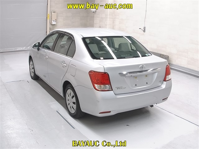 TOYOTA COROLLA AXIO 2013