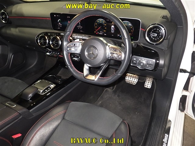 MERCEDES BENZ A CLASS 2018