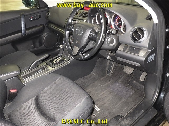 MAZDA ATENZA SPORT 2011