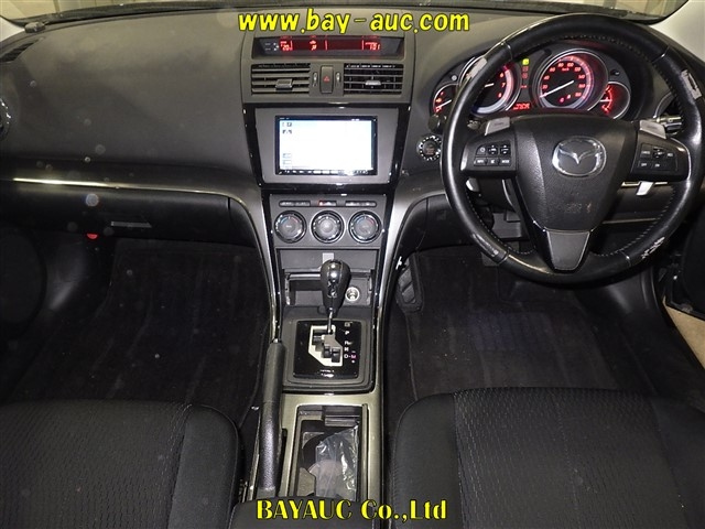 MAZDA ATENZA SPORT 2011