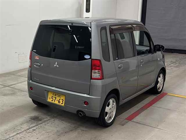 MITSUBISHI TOPPO 2010