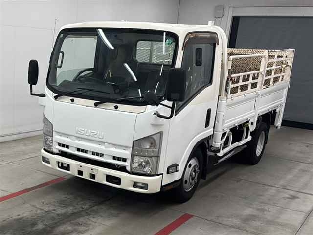 ISUZU ELF 2014