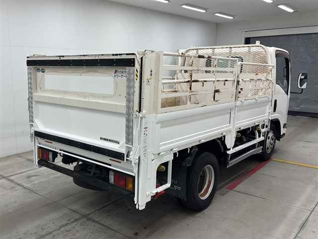 ISUZU ELF 2014