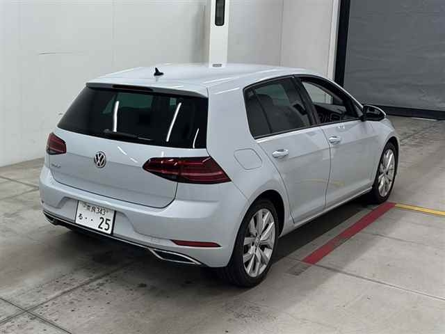 VOLKSWAGEN GOLF 2018