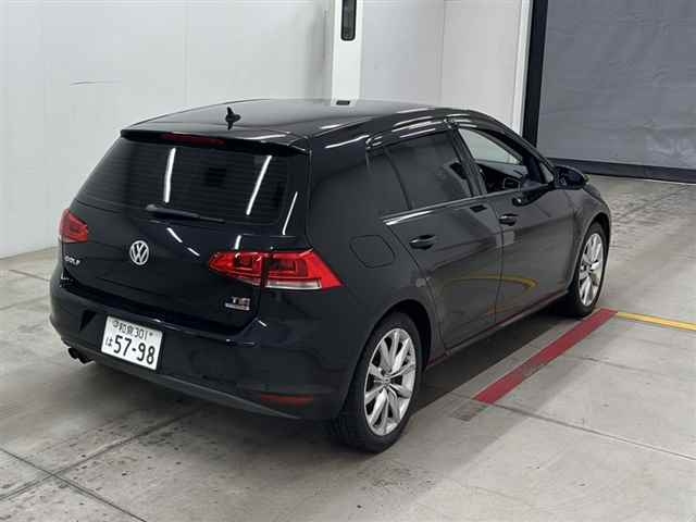 VOLKSWAGEN GOLF 2014