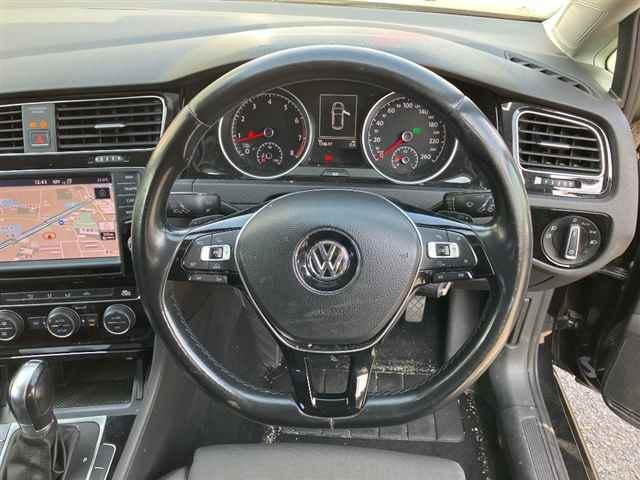 VOLKSWAGEN GOLF 2014